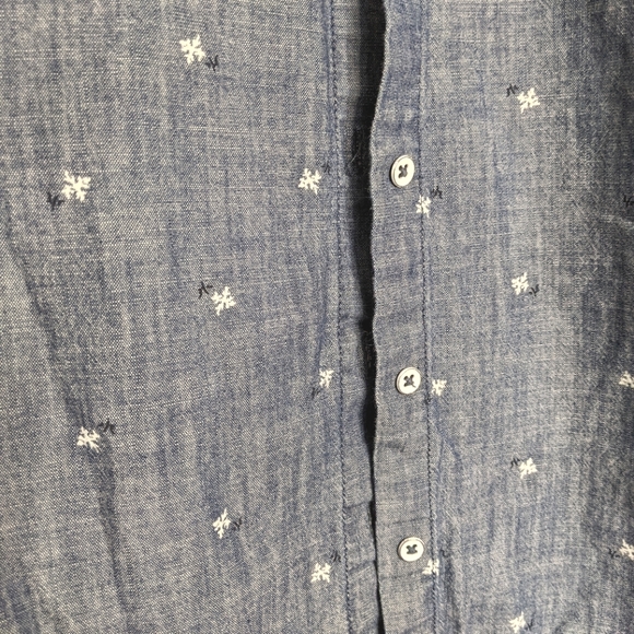 Old Navy Denim Shirt with Flower Print - Picture 6 of 8